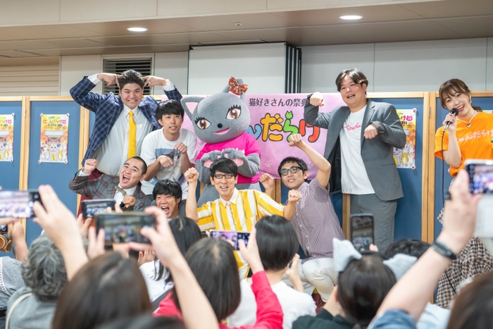 太田プロ芸人さんによる  お笑い猫ネタライブ