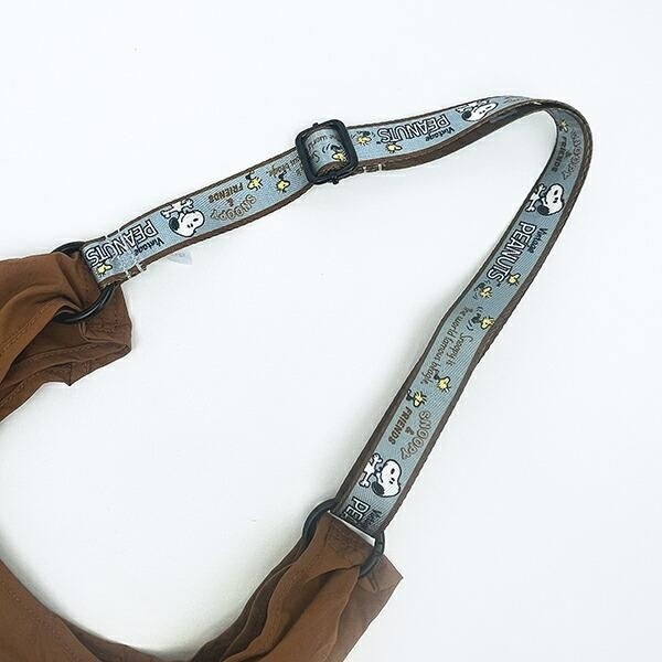 スヌーピーの折り畳みバッグ