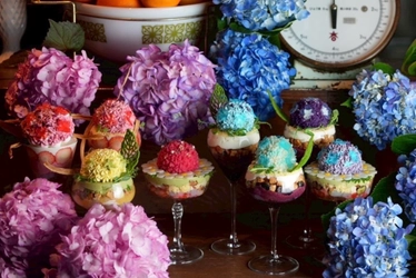 全国に8店舗展開する夜パフェ専門店より 6月にピッタリの「紫陽花パフェ」が登場