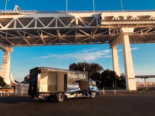 業界の未来を切り開く！次世代の水素供給革命　 移動式小型高圧水素容器充填トラック　 水素燃料電池ドローンを支える新技術Japan Drone 2025で披露