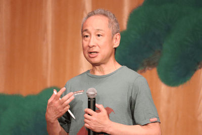 プロジェクトの未来像を示した江藤教授