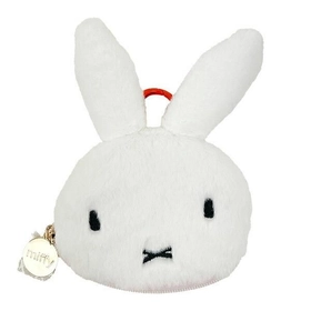 ミッフィーのコインケース！今までの歴史がたっぷり詰まった70周年記念にふさわしいデザインです。