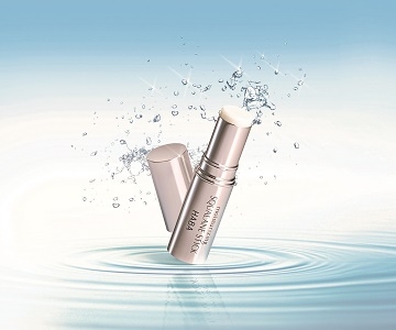 うるおいスクワランスティック(スティック状美容液)8g 2,500円(税別)