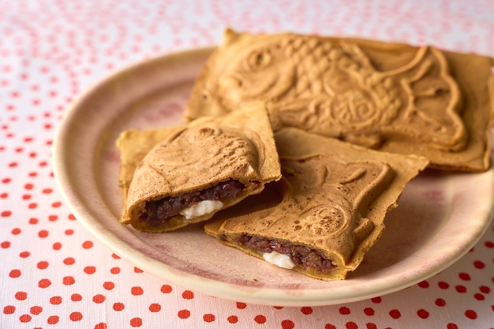 有職たい菓子本舗・天音「たい菓子 つぶあんミルククリーム」