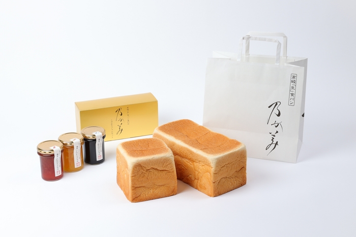 厳選素材を使ったオリジナルジャムと合わせて