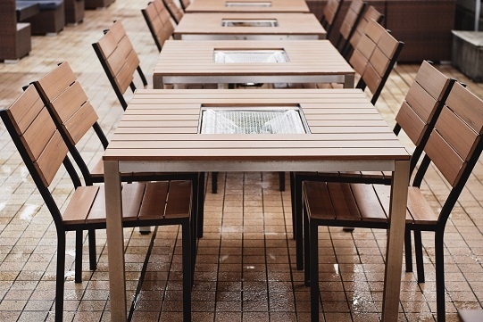 テーブル、椅子、最大160名 写真イメージ