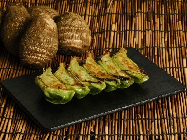 ねっとりホクホク畑の里芋餃子