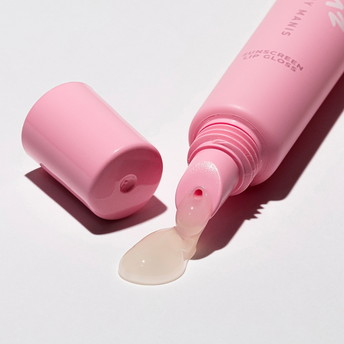 ぷるんとツヤめくジェル