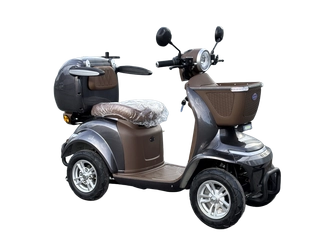 特定小型原動機付自転車「コアライトD4」を発売！ 免許返納等により移動手段にお困りの方々に応えた 高品質な次世代型モビリティ