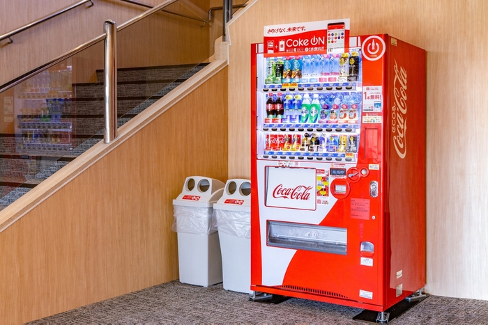 1階 自動販売機