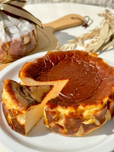 銀座緑花堂楽天市場店が10月1日オープン！ 店舗で大好評のシュークリーム専門店が創る バスクチーズケーキをお届け