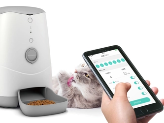 スマホアプリでペットの適切な食事管理をサポート！ スマート自動給餌器『Nutri Smart Pet Feeder』を3月19日発売