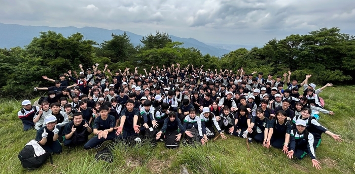 令和5年(2023年)の龍王山登山の様子