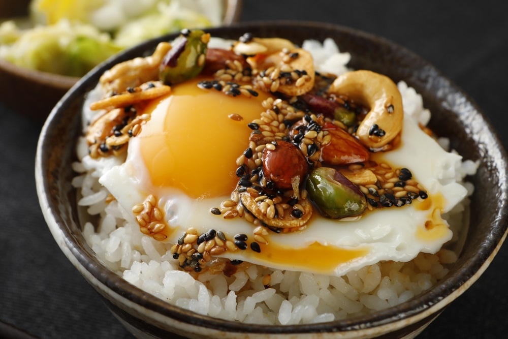 TKGKG:卵かけゴリゴリラー油かけご飯