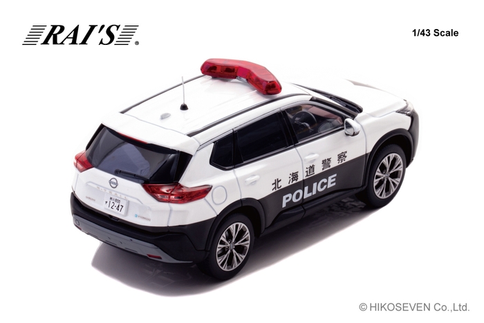 1/43 日産 エクストレイル S e-4ORCE (T33) 2023 北海道警察高速道路交通警察隊車両:右後