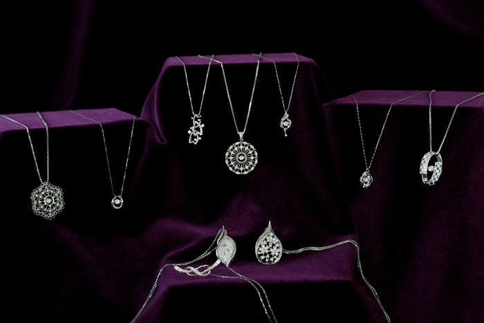 市川九團次プロデュースブランド シリーズ第一弾【花ひらく】