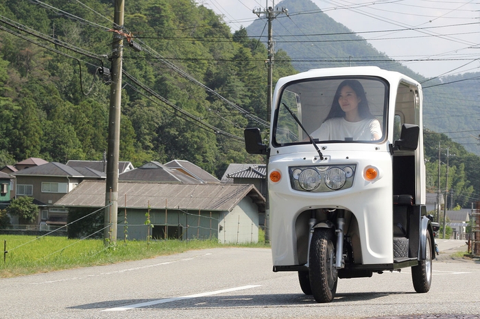 APtrikes125 走行イメージ(1)