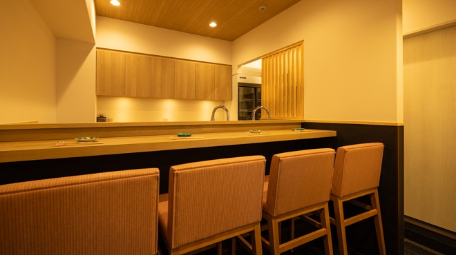 店内カウンター