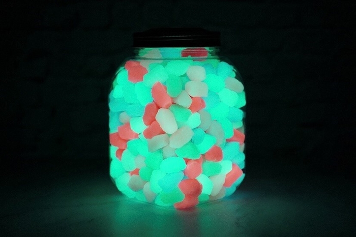 蓄光防犯砂利 リプラスストーン