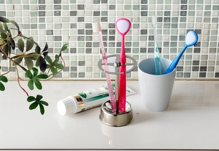 日常的な「舌ブラシ」の使用による舌のケアについて SHIKIEN公式HPにて情報を公開