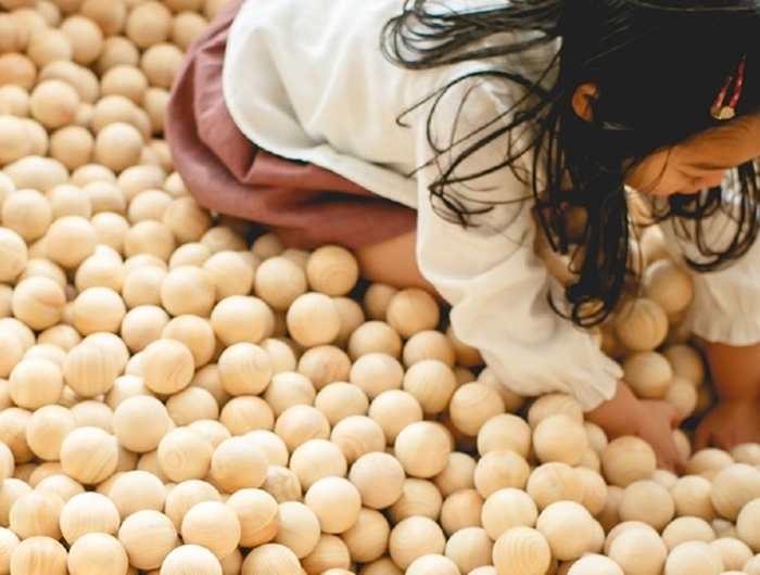 1階 木のボールプール