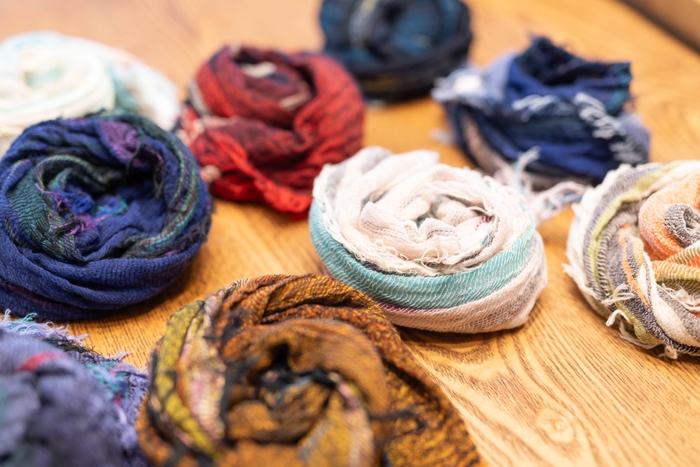 roots shawl SMALL 初めて楽しむ方にもギフトにも人気