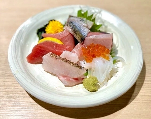 鮮魚・高級魚・旨いマグロを立ち食い寿司の価格で提供する 「にぎり屋けんた」が広島市中区に6月9日オープン！