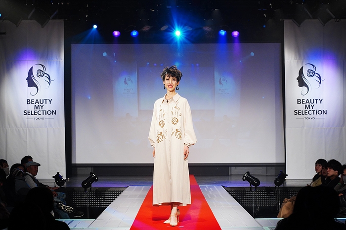 ファッションショー BURG