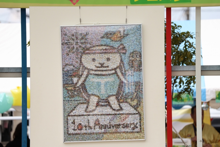 イベントステージで発表されたモザイクアート