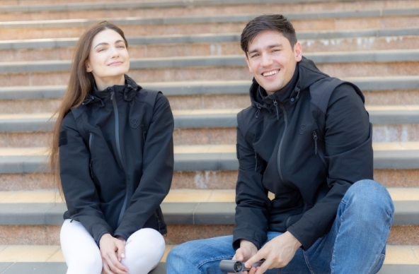 男女別の計算されたシルエット