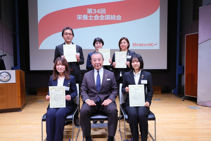 2024年度、3専門部会(スポーツ栄養部会、高齢者食部会、健康サポート部会)の社内認定制度取得者