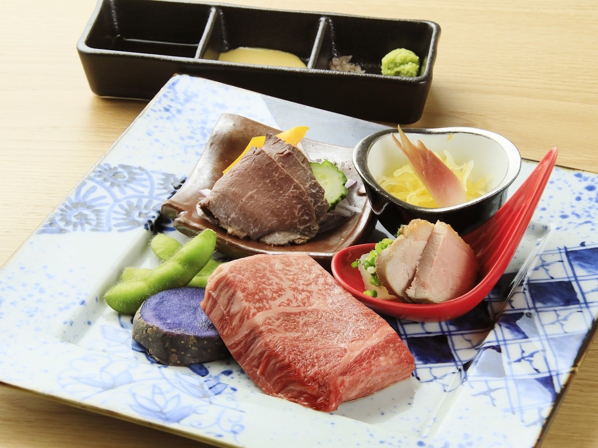 ご夕食一例