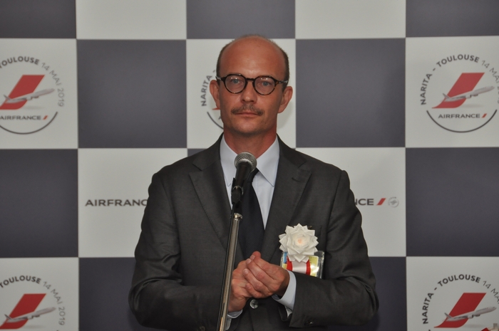 オープニングスピーチをするステファン・ヴァノヴェルメールエールフランス航空/KLMオランダ航空の日本支社長 ステファン・ヴァノヴェルメール