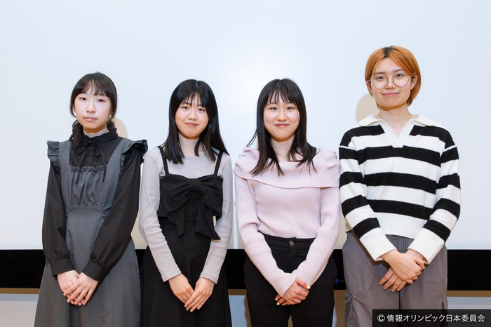 EGOI 2025日本代表選手 左から 志村さん、籏智さん、松長さん、盧さん