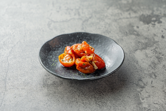 セミドライトマトのバジルマリネ