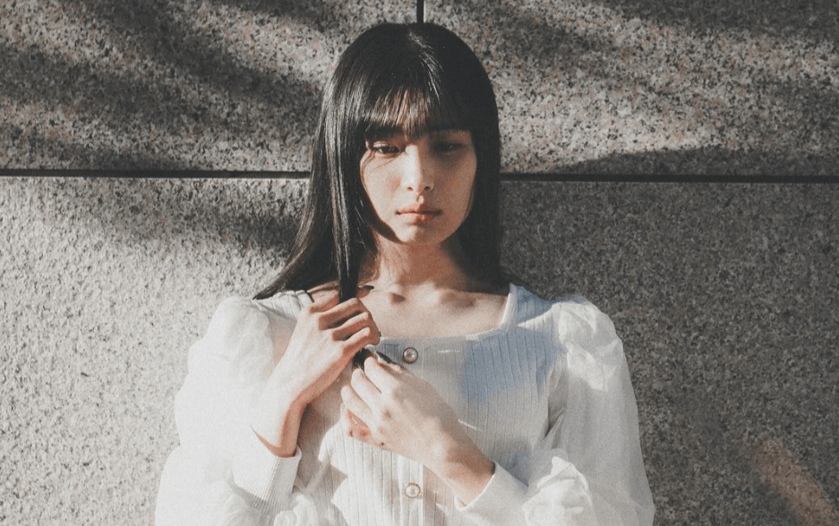 茅乃碧依(かやのあおい)