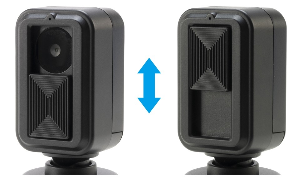 セキュリティーシャッター(左:開 右:閉)