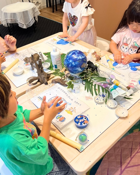 ベアトリーセンサリープレイ_地球の日のアクティビティ02