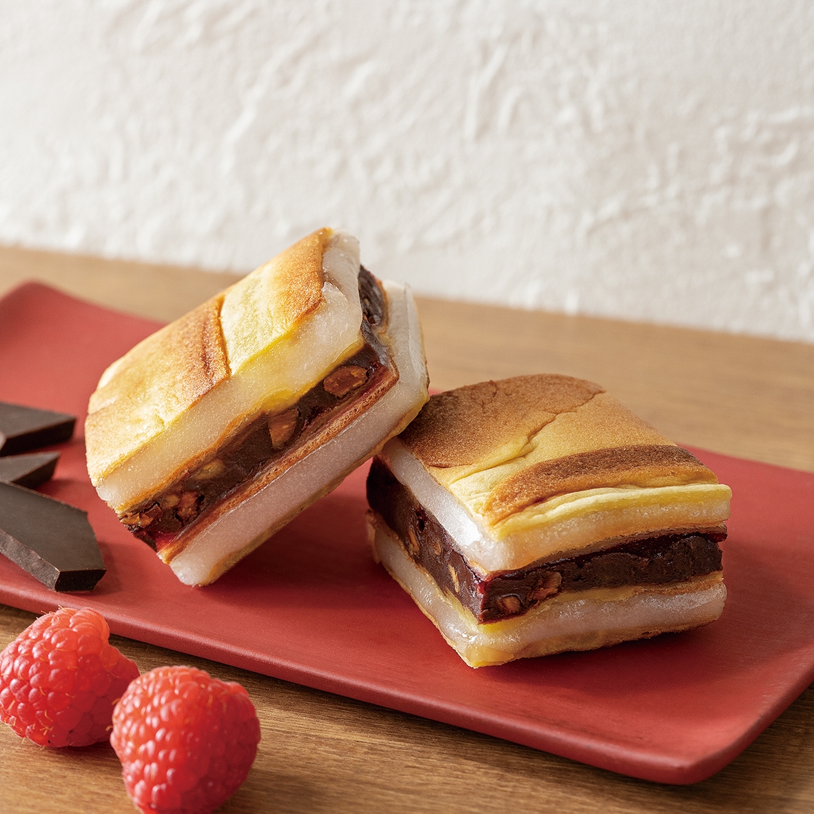 「羽二重くるみ ショコラ&フランボワーズ」