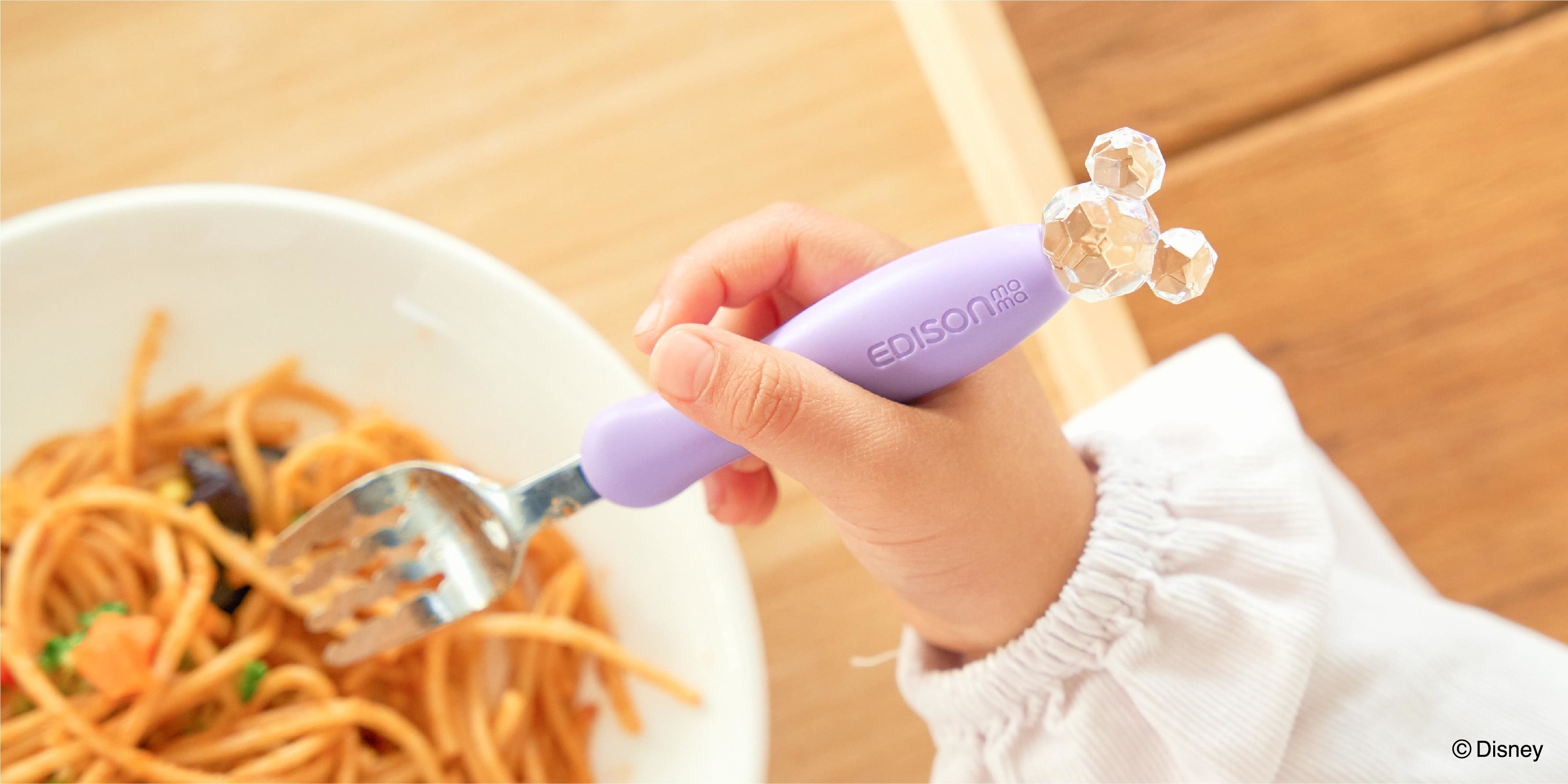 お子様の成長に合わせた持ち手
