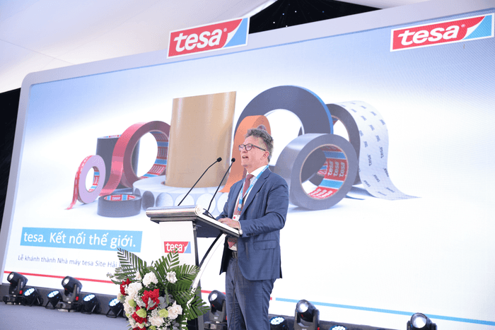 tesa SE(グローバル本社) CEO Dr. Norman Goldberg