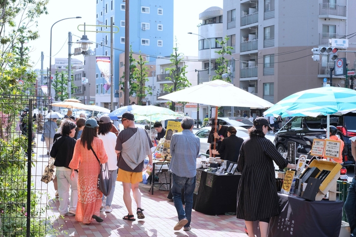 目黒通りががマルシェ一色になる