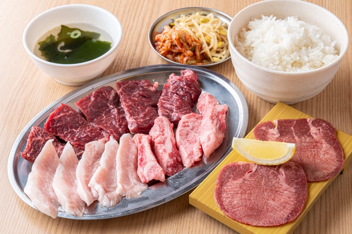 満腹!まるよしセット