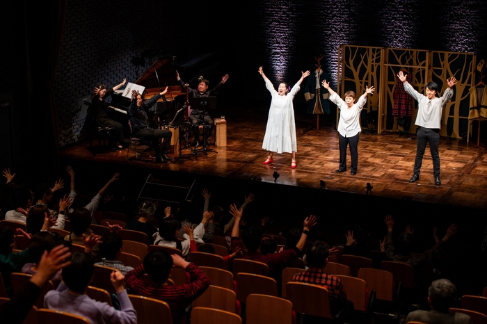 オペラの前にはミニコンサートも!