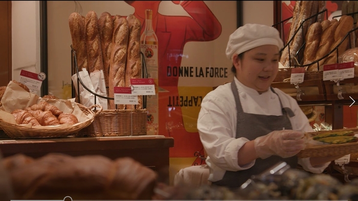 Chapter5 パンがあふれるブルディガラ広尾本店店内