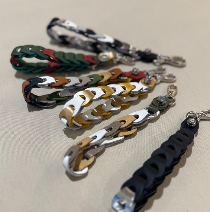 レザーストラップ