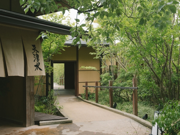 個室食事処「天津水」外観