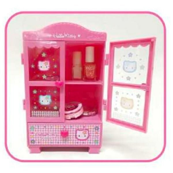 サンリオの色もイラストもキュートなチェスト2種