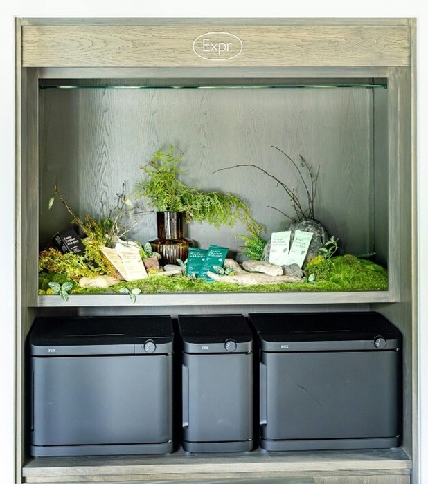 ディスプレイコーナー