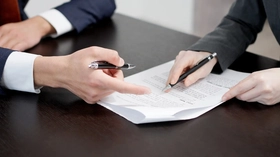 契約書のリーガルチェックとは何か？AIでは防げないリスクと費用・流れを徹底解説